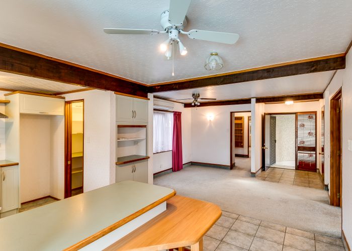  at 802 Collinge Road, Mayfair, Hastings