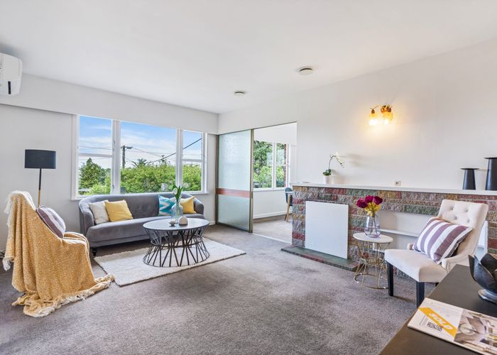  at 1/236 Rangatira Road, Beach Haven, Auckland