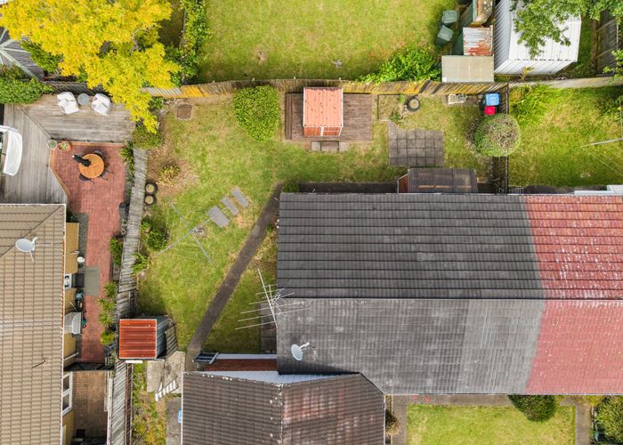  at 2/19 Dinglebank Road, Mount Wellington, Auckland City, Auckland