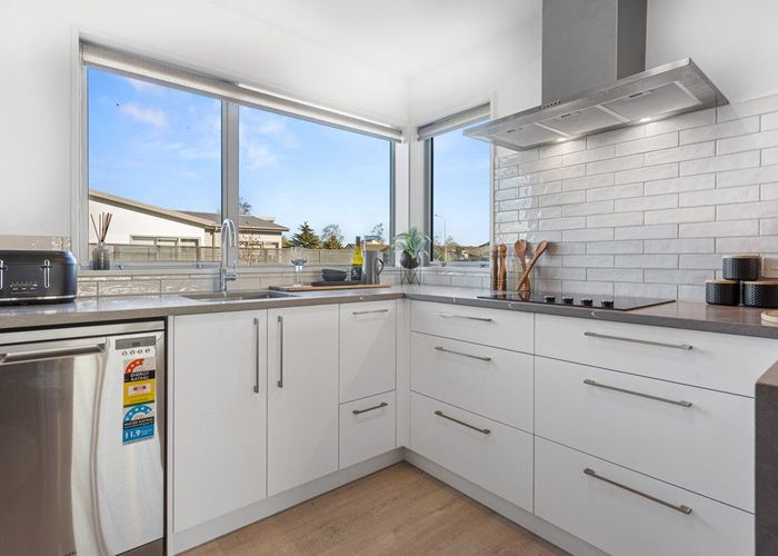  at 3 Kakapo Lane, Redwood, Christchurch City, Canterbury