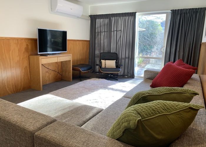  at 11 Athol Terrace, Upper Riccarton, Christchurch City, Canterbury