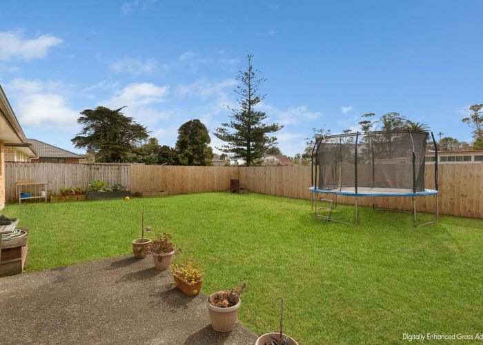  at 18 Chic Gardens, Parakai, Helensville, Rodney, Auckland