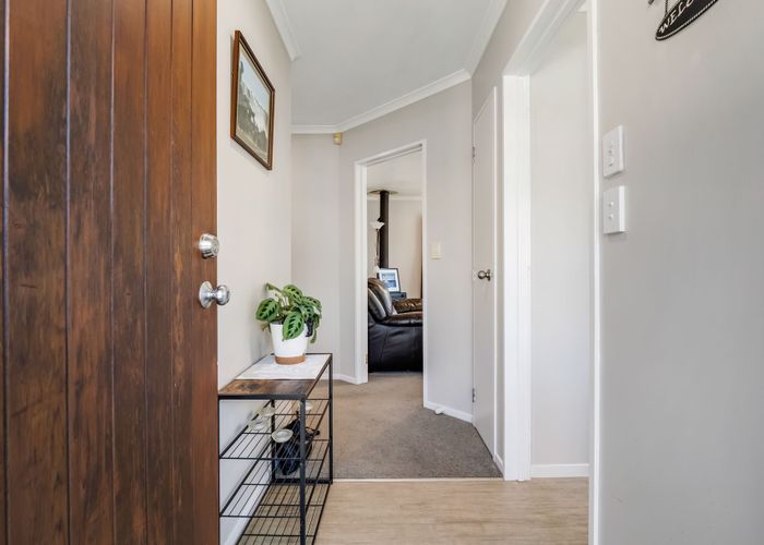  at 32 Somerset Crescent, Highbury, Palmerston North, Manawatu / Whanganui