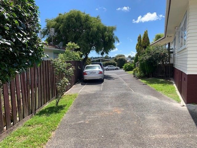  at 25 Tamahere Drive, Glenfield, North Shore City, Auckland