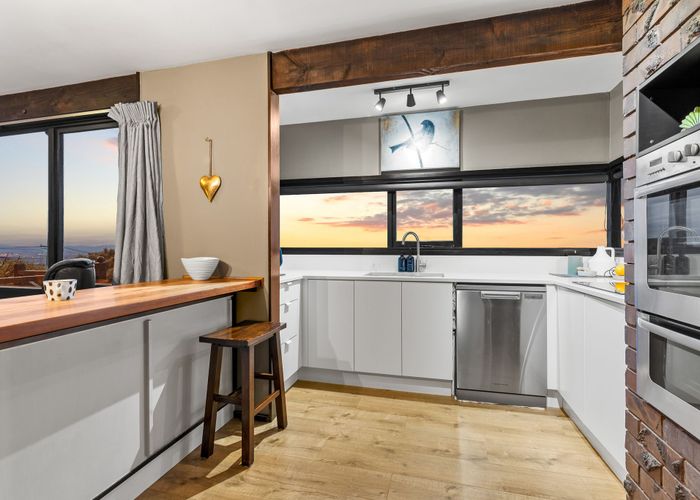  at 8 Muritai Terrace, Mount Pleasant, Christchurch City, Canterbury