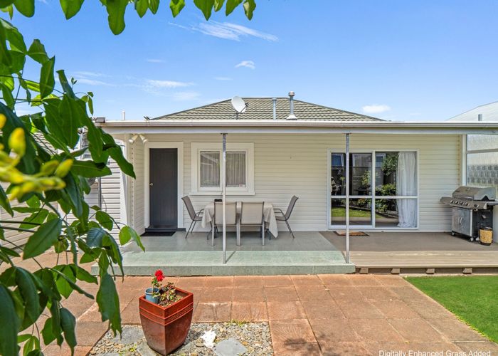  at 102 Gonville Avenue, Gonville, Whanganui, Manawatu / Whanganui