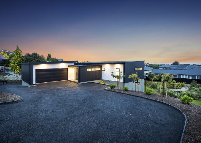  at 30 Heathfield Drive, Mosgiel, Dunedin, Otago