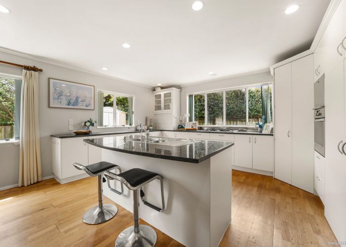  at 20 Vermeer Place, West Harbour, Waitakere City, Auckland