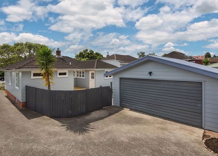  at 415A Blockhouse Bay Road, Blockhouse Bay, Auckland