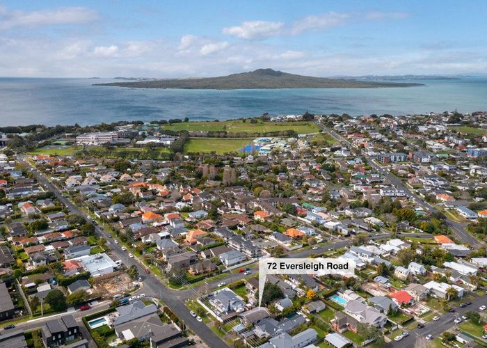  at 72 Eversleigh Road, Belmont, North Shore City, Auckland