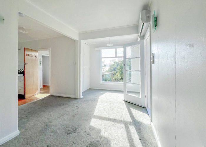  at 6B Matai Terrace, Eastbourne, Lower Hutt, Wellington