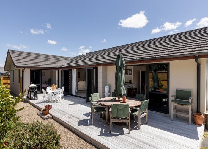  at 31 Brackenburn Drive, Ohauiti, Tauranga