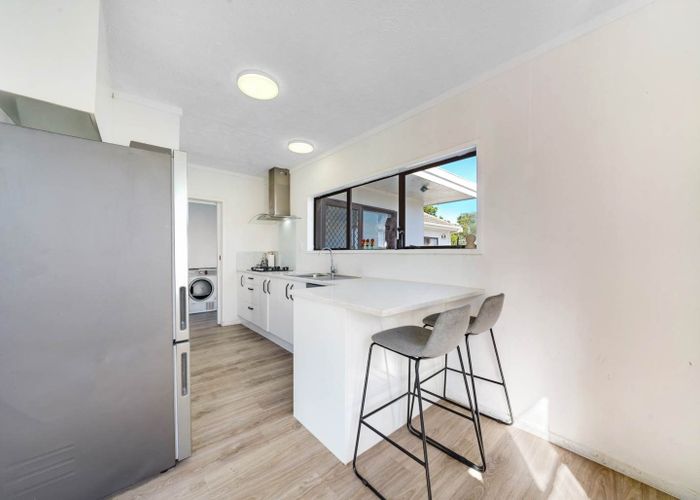  at 2 Triton Avenue, Mount Albert, Auckland