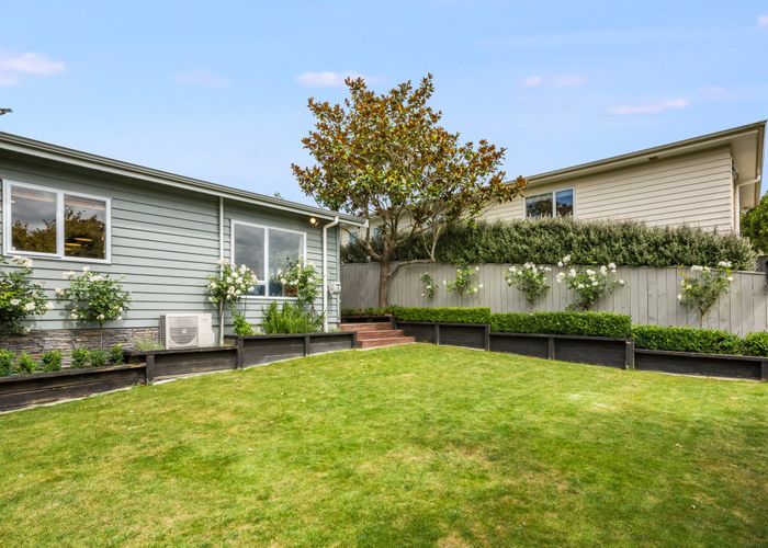  at 11 Te Puia Drive, Aotea, Porirua