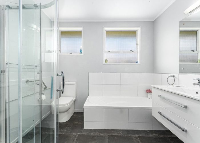  at 16 Hicks Close, Whitby, Porirua, Wellington