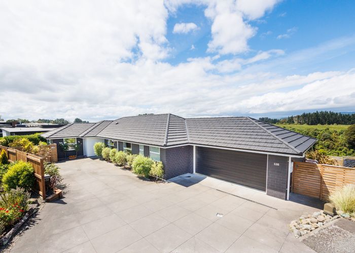  at 132 Johnstone Drive, Fitzherbert, Palmerston North, Manawatu / Whanganui
