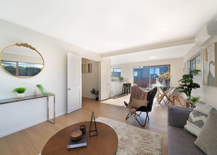  at 3/1A Amberley Avenue, Te Atatu South, Waitakere City, Auckland