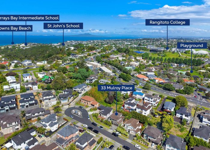  at 33 Mulroy Place, Pinehill, North Shore City, Auckland