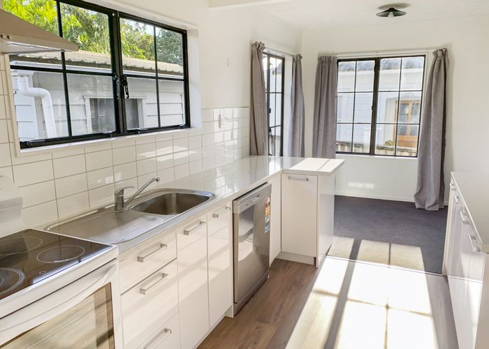  at 16a Regina Street, Westmere, Auckland City, Auckland