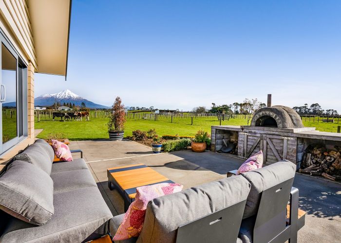  at 60 Monmouth Road, Pembroke, Stratford