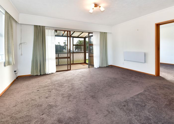  at 2/941 Whangaparaoa Road, Manly, Whangaparaoa