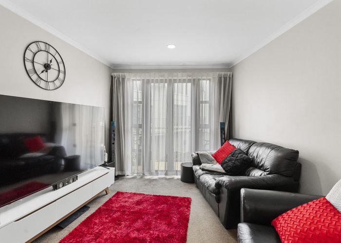 at 18/266 Shirley Road, Papatoetoe, Auckland