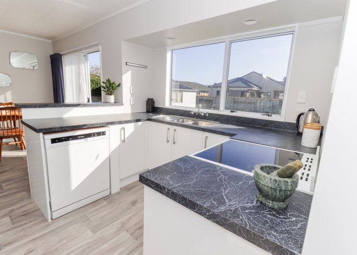  at 4 Emmerdale Mews, Highbury, Palmerston North