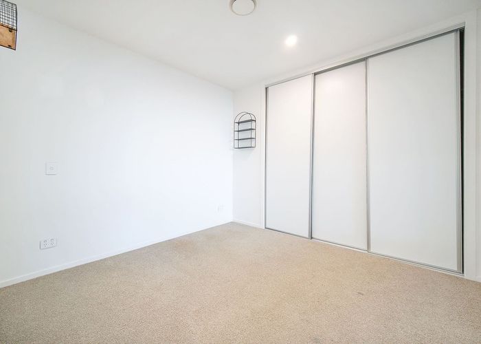  at 104/6 Waikumete Road, Glen Eden, Waitakere City, Auckland