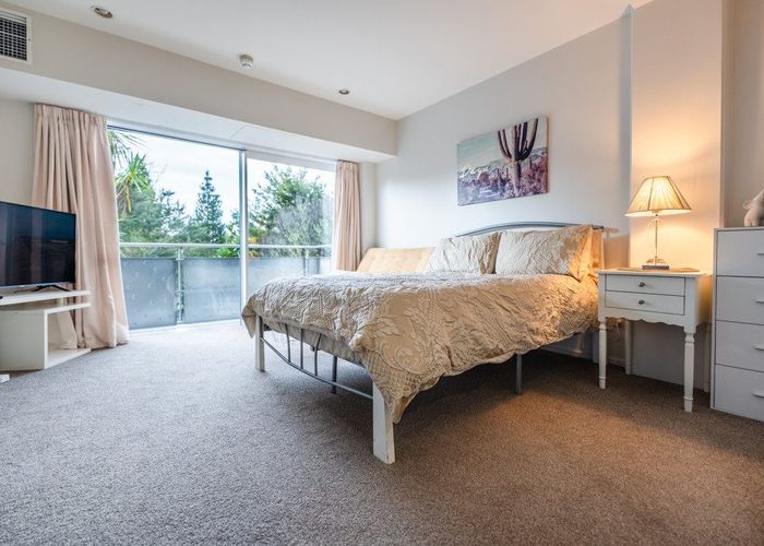  at A6/210 Dairy Flat Highway, Albany, North Shore City, Auckland