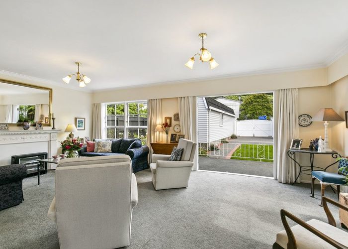  at 11 Box Hill, Khandallah, Wellington