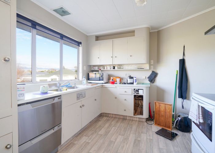  at 4 Kauri Terrace, Hargest, Invercargill