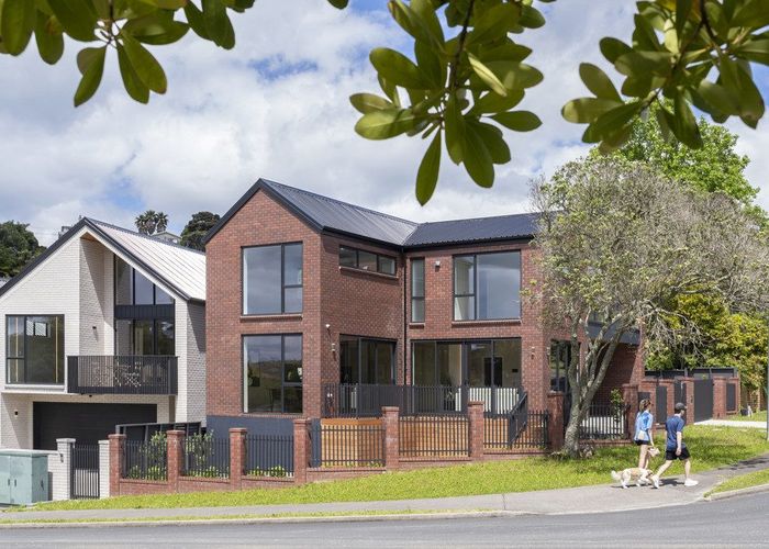  at 1 & 2/101 Oaktree Avenue, Browns Bay, North Shore City, Auckland