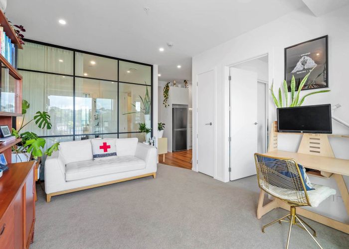  at 413/1817A Great North Road, Avondale, Auckland City, Auckland