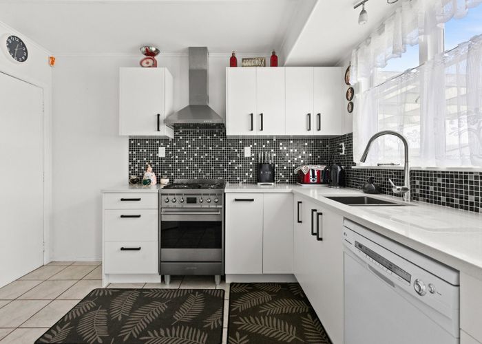  at 808 Park Road South, Akina, Hastings, Hawke's Bay