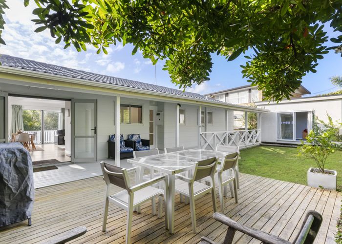  at 77 Tramway Road, Beach Haven, North Shore City, Auckland