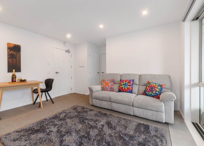 at 108/28A Eileen Newey Place, Henderson, Waitakere City, Auckland
