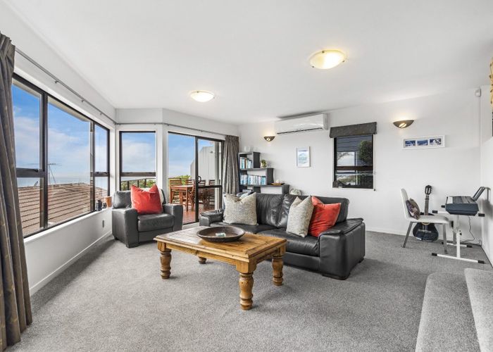  at 64 Marellen Drive, Red Beach, Whangaparāoa