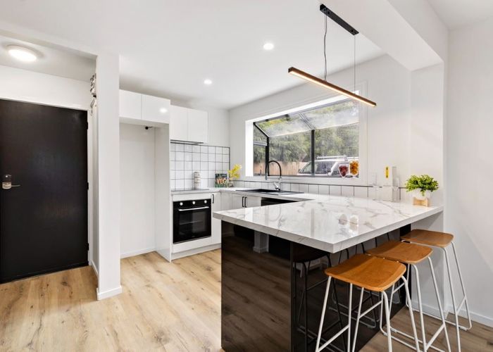  at 2/54 Gresford Street, Edgeware, Christchurch