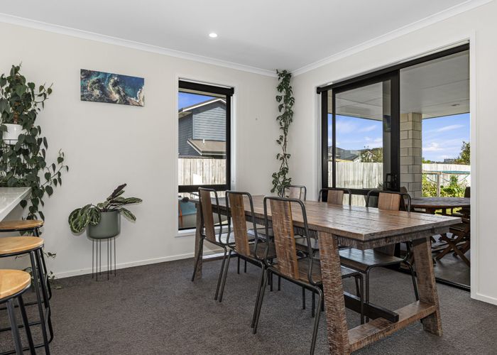  at 4 Tropicana Drive, Whangarei