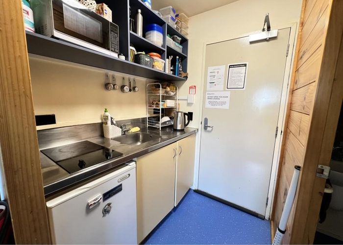  at 23/4 Sussex Street, Mount Cook, Wellington, Wellington