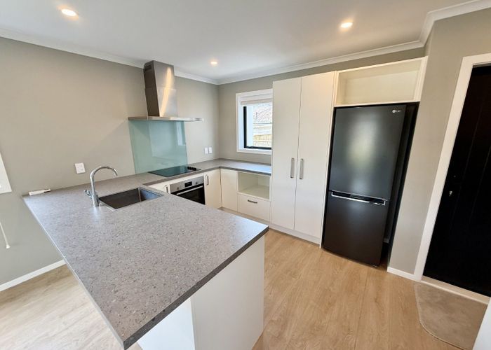  at 9/64 Glen Road, Stokes Valley, Lower Hutt, Wellington