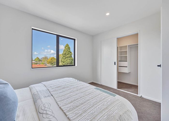  at Lot 7, 25 Taikata Road, Te Atatu Peninsula, Waitakere City, Auckland