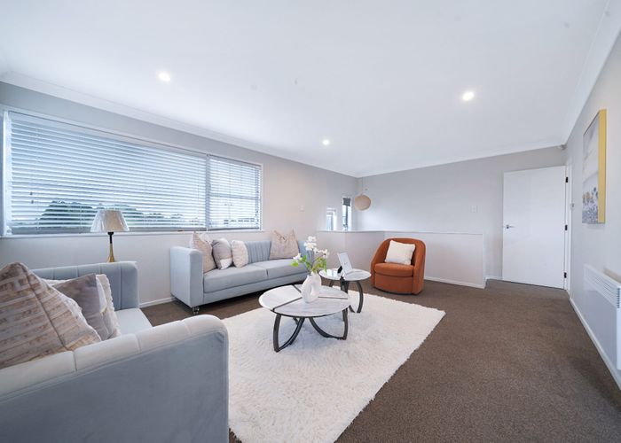  at 102 Tirimoana Road, Te Atatu South, Waitakere City, Auckland