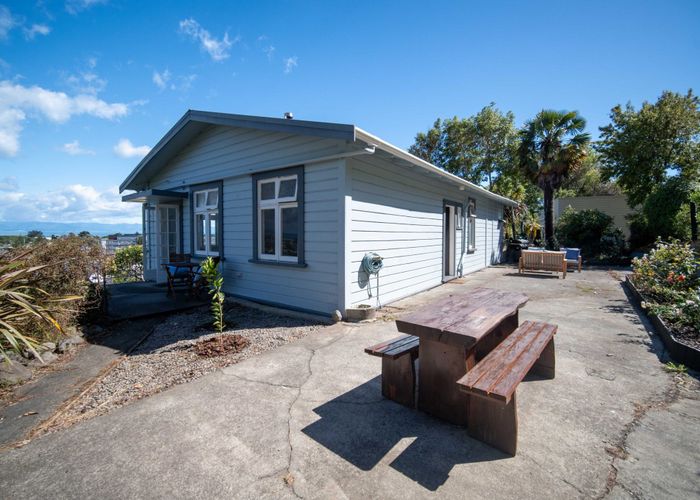  at 83 Tahunanui Drive, Tahunanui, Nelson