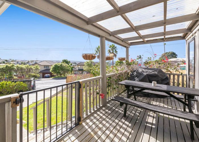  at 61 Luckens Road, West Harbour, Waitakere City, Auckland