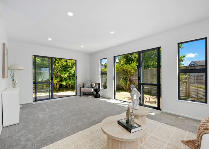  at 15/64 Schnapper Rock Road, Schnapper Rock, North Shore City, Auckland