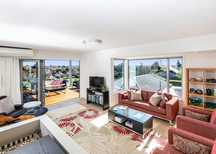  at 14 Upper Crichton Terrace, Cashmere, Christchurch City, Canterbury