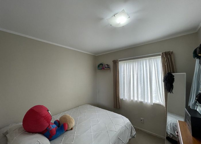  at 4/134 Station Road, Papatoetoe, Auckland