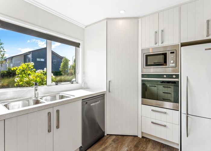 at 21 Somerby Mews, Silverstream, Upper Hutt