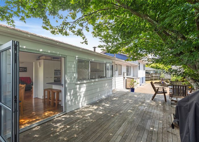  at 17 Contessa Drive, Glenfield, Auckland